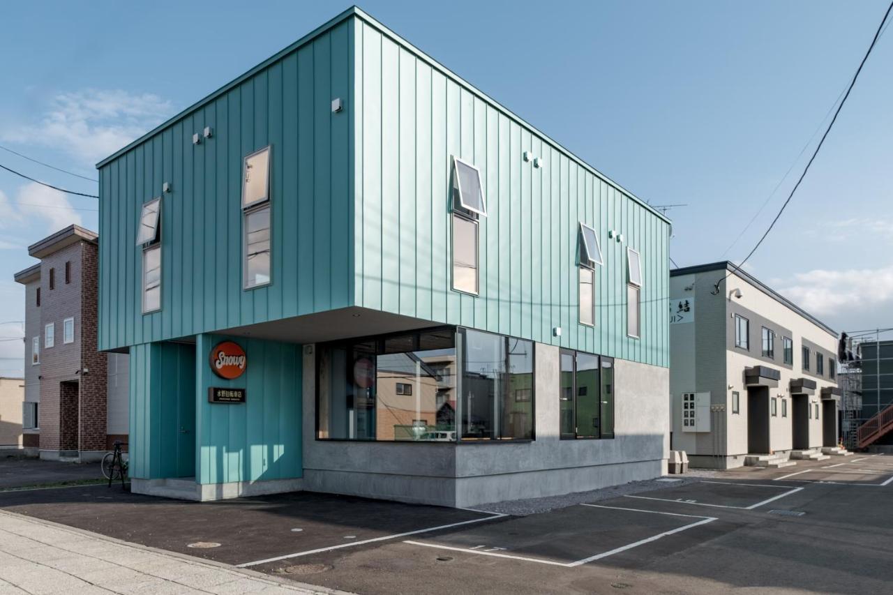 Hotel Tbox Kutčan Exteriér fotografie