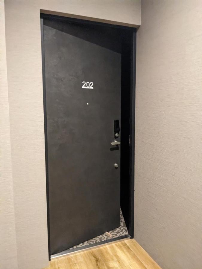 Hotel Tbox Kutčan Exteriér fotografie