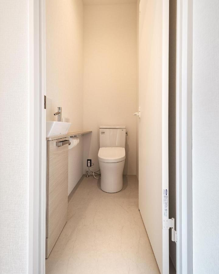 Hotel Tbox Kutčan Exteriér fotografie