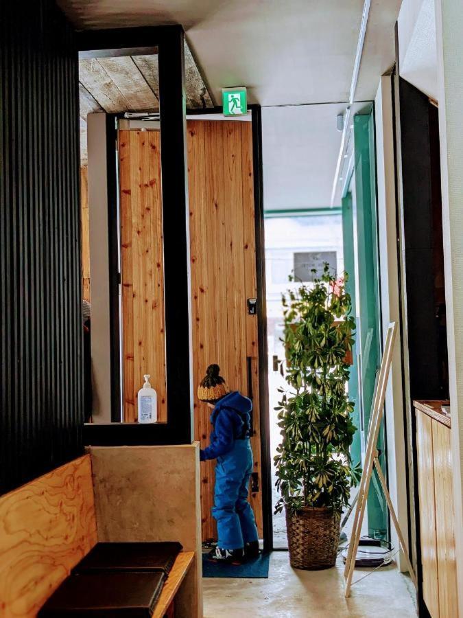 Hotel Tbox Kutčan Exteriér fotografie