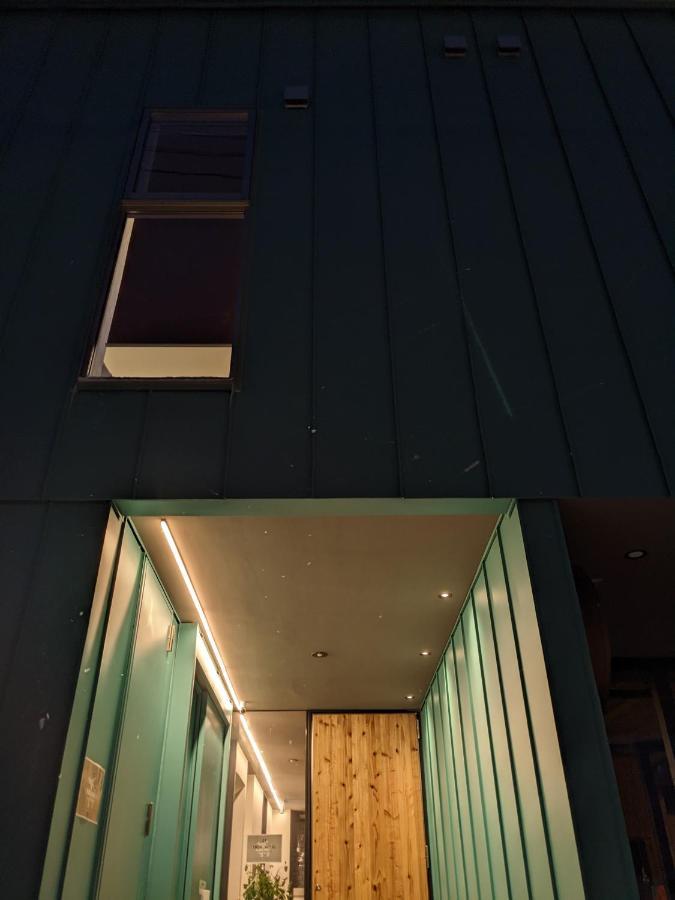 Hotel Tbox Kutčan Exteriér fotografie